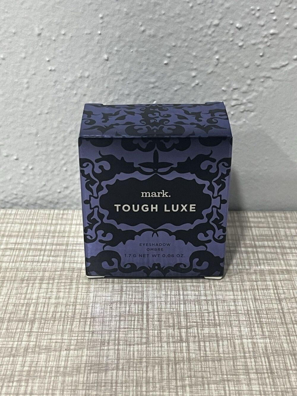 Avon Mark Tough Luxe Eyeshadow Gilt Complex - NEW